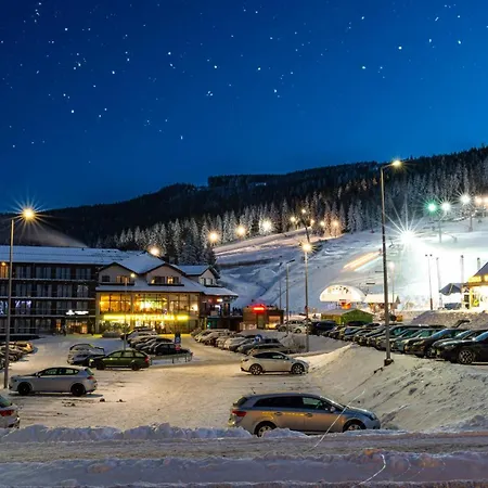 Sun & Snow, Aparthotel Czarna Perla - Czarna Gora Resort 3*