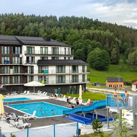 Апарт-отель Czarna Perla - Czarna Gora Resort, Sun & Snow Сенна