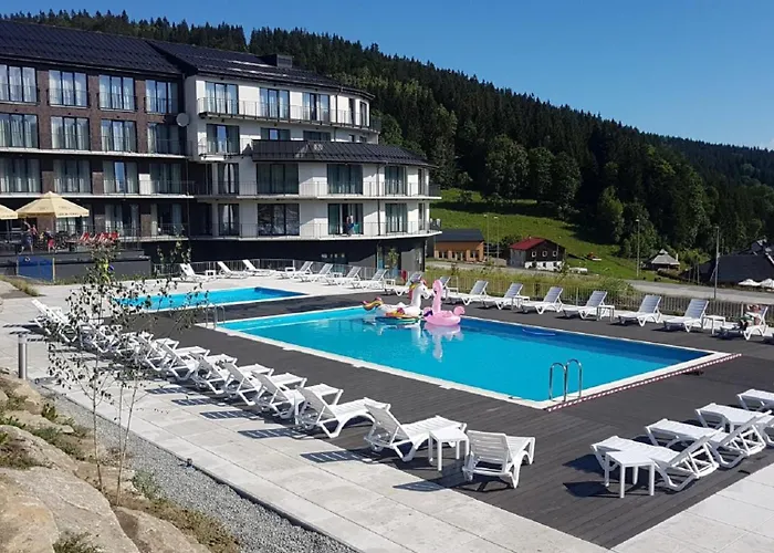 Czarna Perla - Czarna Gora Resort, Sun & Snow Siena