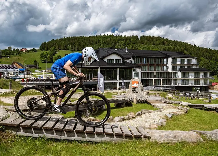 Czarna Perla - Czarna Gora Resort, Sun & Snow 3* Siena